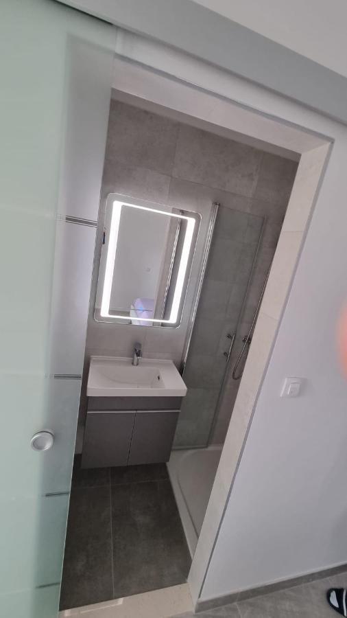 Room Airport Split Kaštela 외부 사진